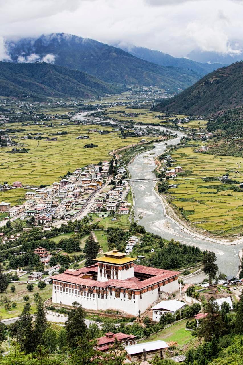 Paro — चित्रण दृश्य